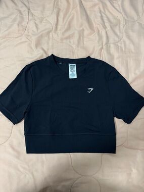 Gymshark Crossover Crop Top in Black